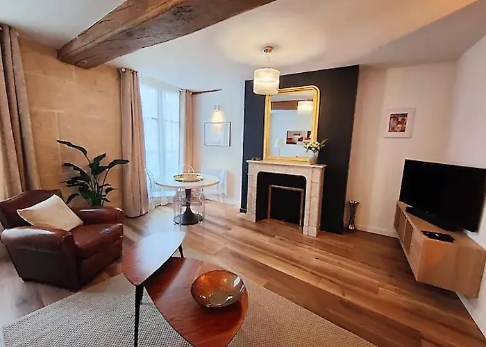 HyperCentre - L’Elegant - Cosy, Design et Charme